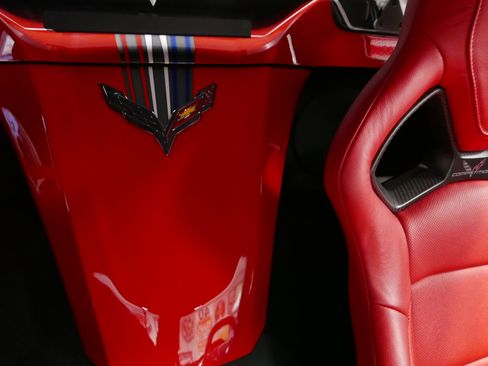 Used 2016 Chevrolet Corvette Stingray Convertible w/ 3LT Preferred Equipment Group image 28