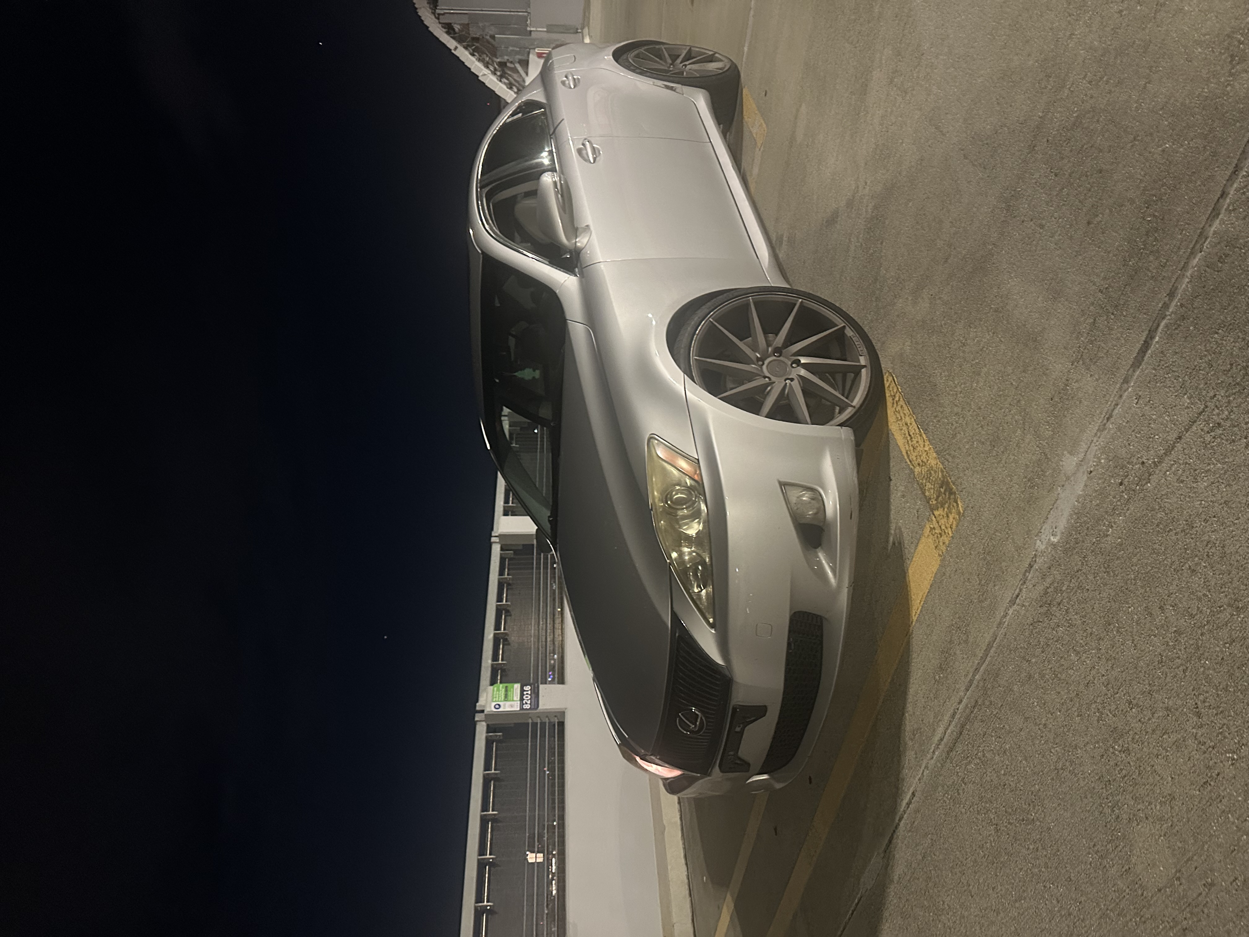 Used 2009 Lexus IS 250 w/ Premium Pkg RWD image 1