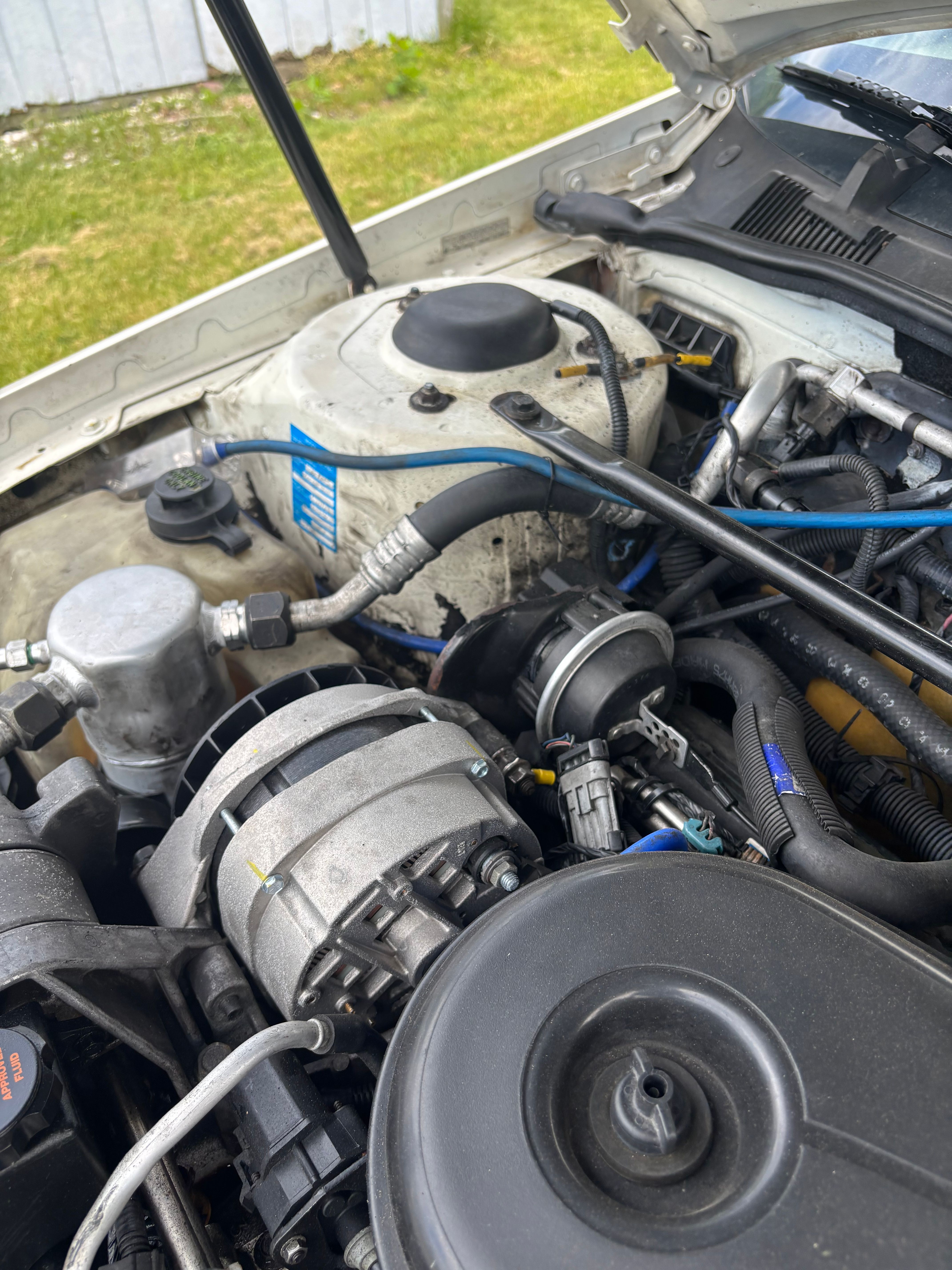 Used 1993 Cadillac Seville FWD image 26