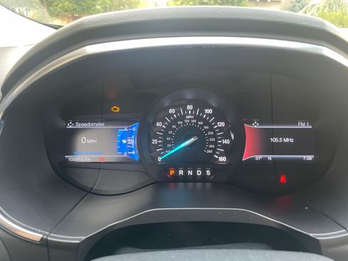 Used 2017 Ford Edge Titanium w/ Equipment Group 302A image 15