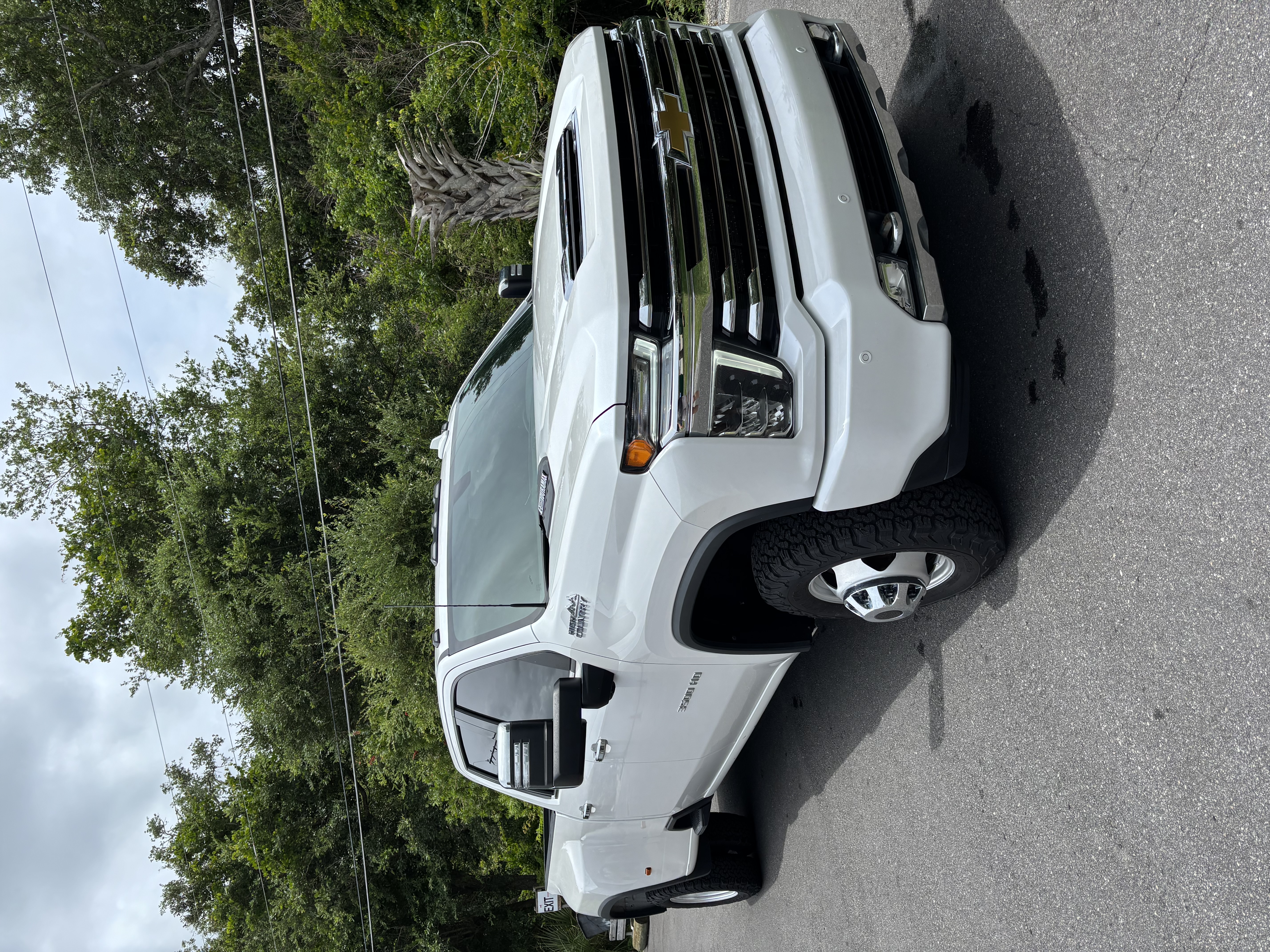 Used 2022 Chevrolet Silverado 3500 High Country AWD/4WD image 16