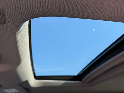 Used 2020 Chevrolet Silverado 1500 LT Trail Boss image 16