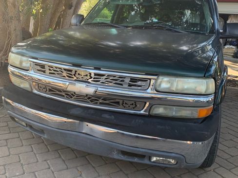 Used 2003 Chevrolet Tahoe LS image 8
