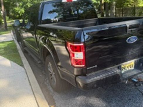 Used 2018 Ford F150 XLT w/ Equipment Group 302A Luxury AWD/4WD image 8