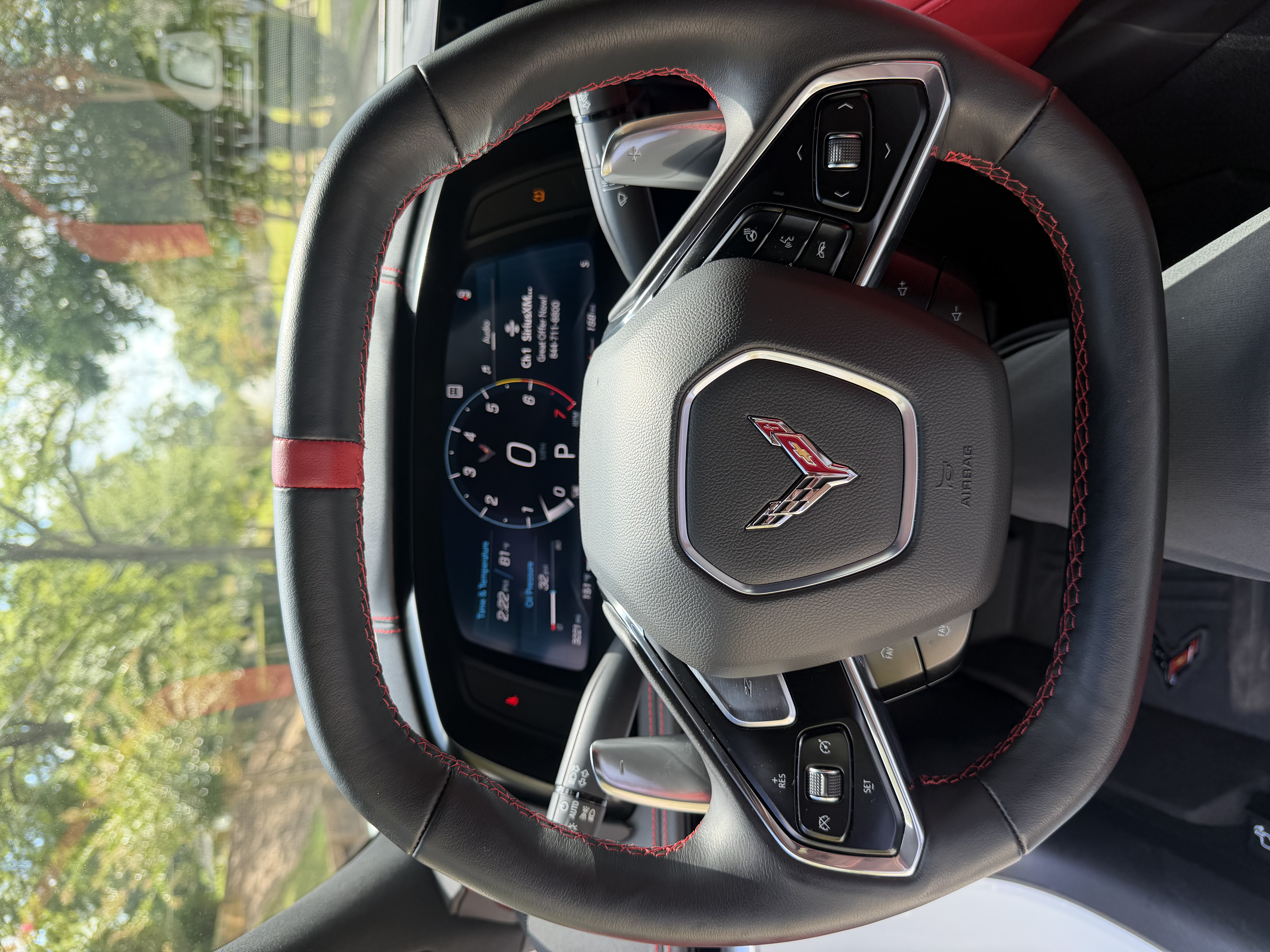 Used 2022 Chevrolet Corvette Stingray Preferred Cpe w/ Z51 Performance Package RWD image 13