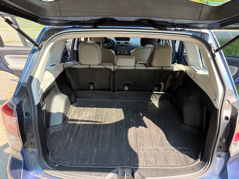 Used 2018 Subaru Forester 2.5i w/ Alloy Wheel Package AWD/4WD image 13
