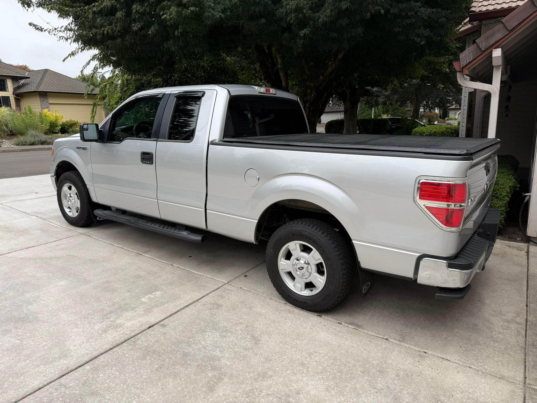Used 2014 Ford F150 XLT RWD image 11