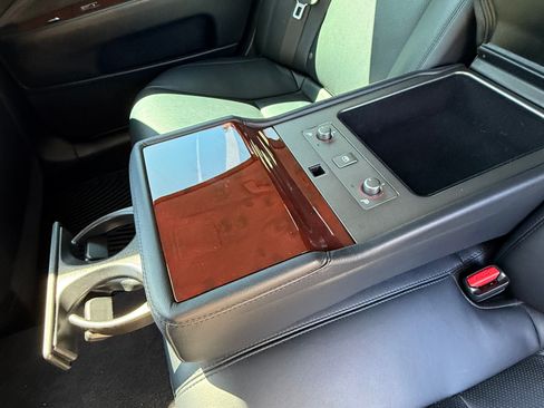 Used 2008 Lexus LS 460 RWD image 14