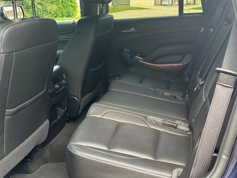 Used 2018 Chevrolet Tahoe Premier AWD/4WD image 24