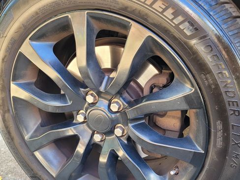 Used 2014 Land Rover Range Rover Sport HSE image 20