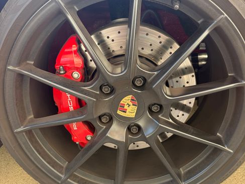 Used 2025 Porsche 718 Cayman GTS image 14