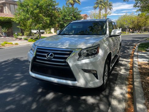 Used 2017 Lexus GX 460 image 23