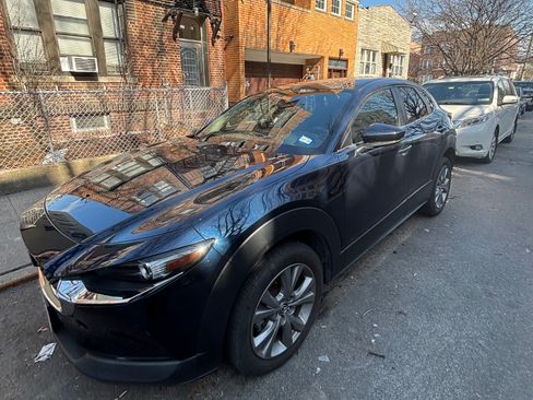 Used 2021 MAZDA CX-30 FWD 2.5 S w/ Select Package image 2