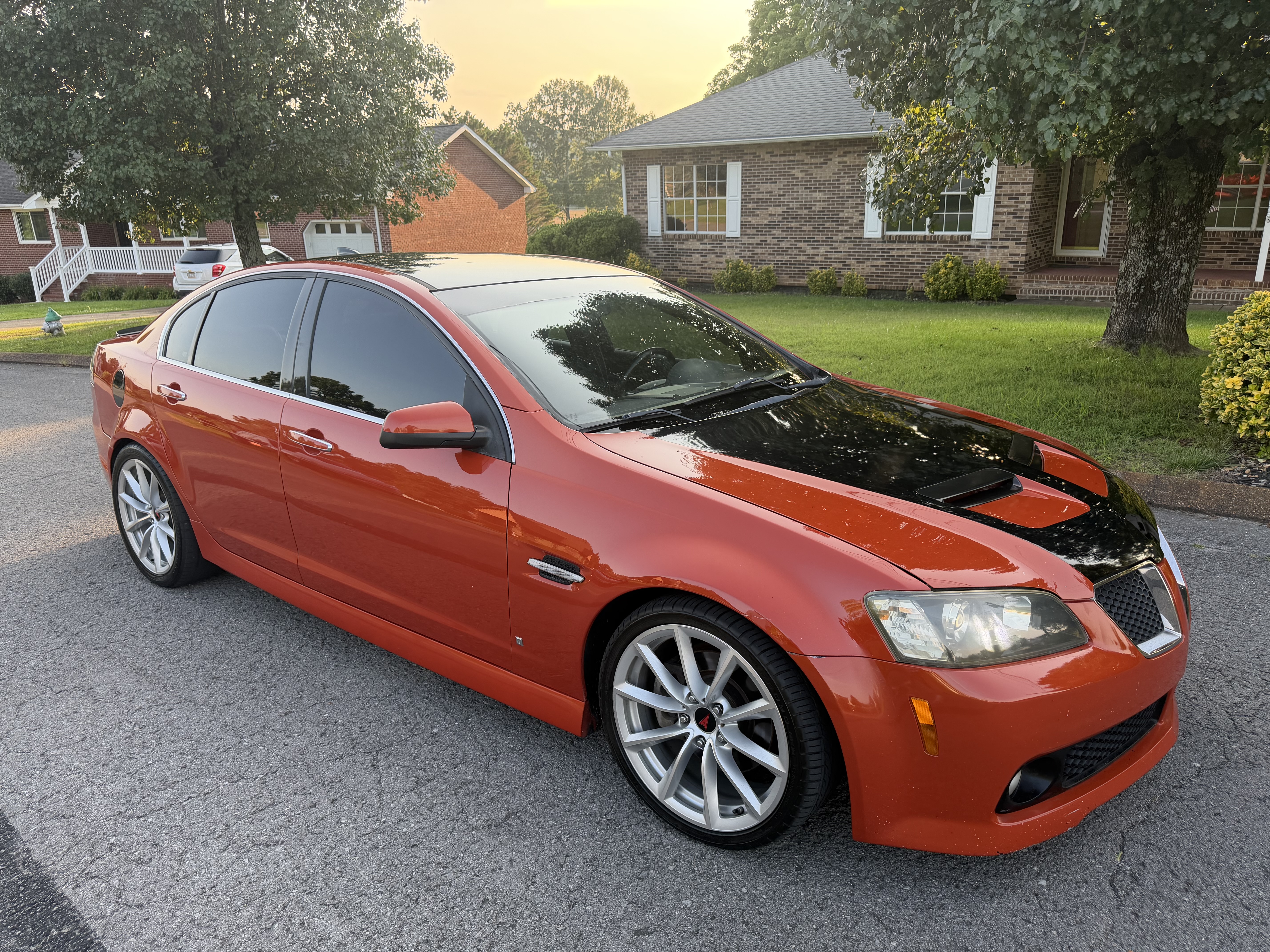 Used 2008 Pontiac G8 GT w/ Premium Package RWD image 1