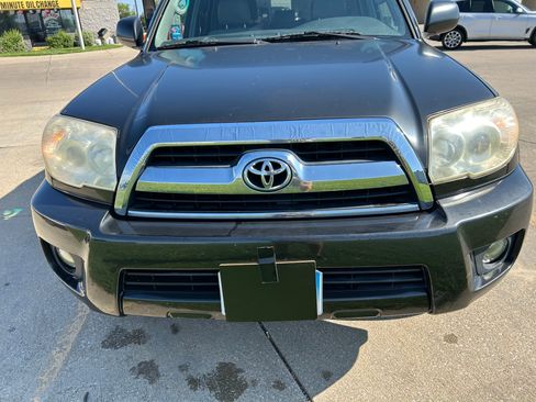 Used 2007 Toyota 4Runner Sport AWD/4WD image 4