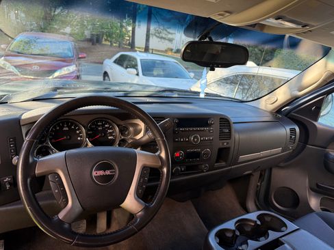 Used 2011 GMC Sierra 1500 SLE w/ Power Tech Package image 13