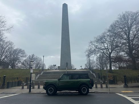 Used 2023 Ford Bronco Outer Banks w/ Sasquatch Package image 11