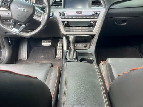 Used 2015 Hyundai Sonata Limited 2.0T w/ Winter Package FWD image 12