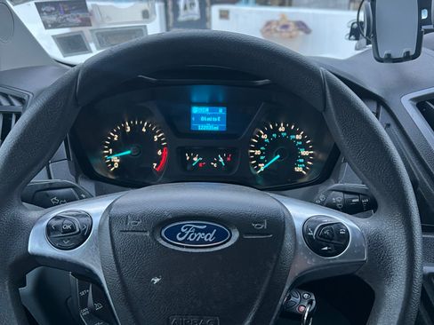 Used 2019 Ford Transit 350 XLT image 10