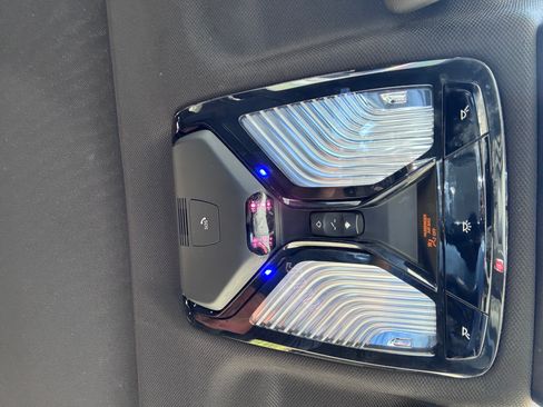 Used 2018 BMW X3 M40i image 15