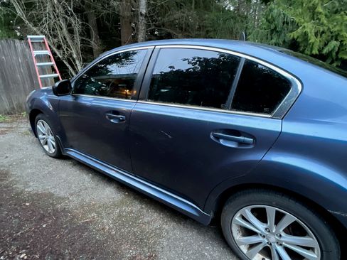 Used 2014 Subaru Legacy 2.5i w/ Alloy Wheel Package image 2