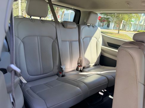 Used 2022 Jeep Wagoneer Series I w/ Convenience Group I image 2