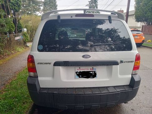 Used 2006 Ford Escape 4WD Hybrid image 5