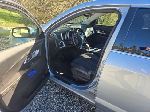 Used 2014 Chevrolet Equinox LT w/ Driver Convenience Package image 15