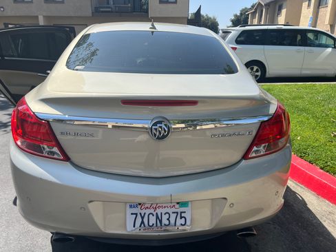 Used 2013 Buick Regal Premium FWD image 9