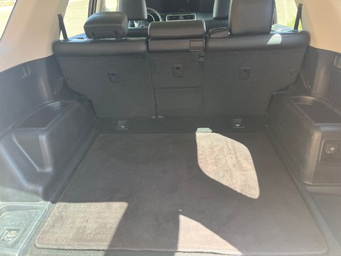 Used 2011 Toyota 4Runner Limited image 9