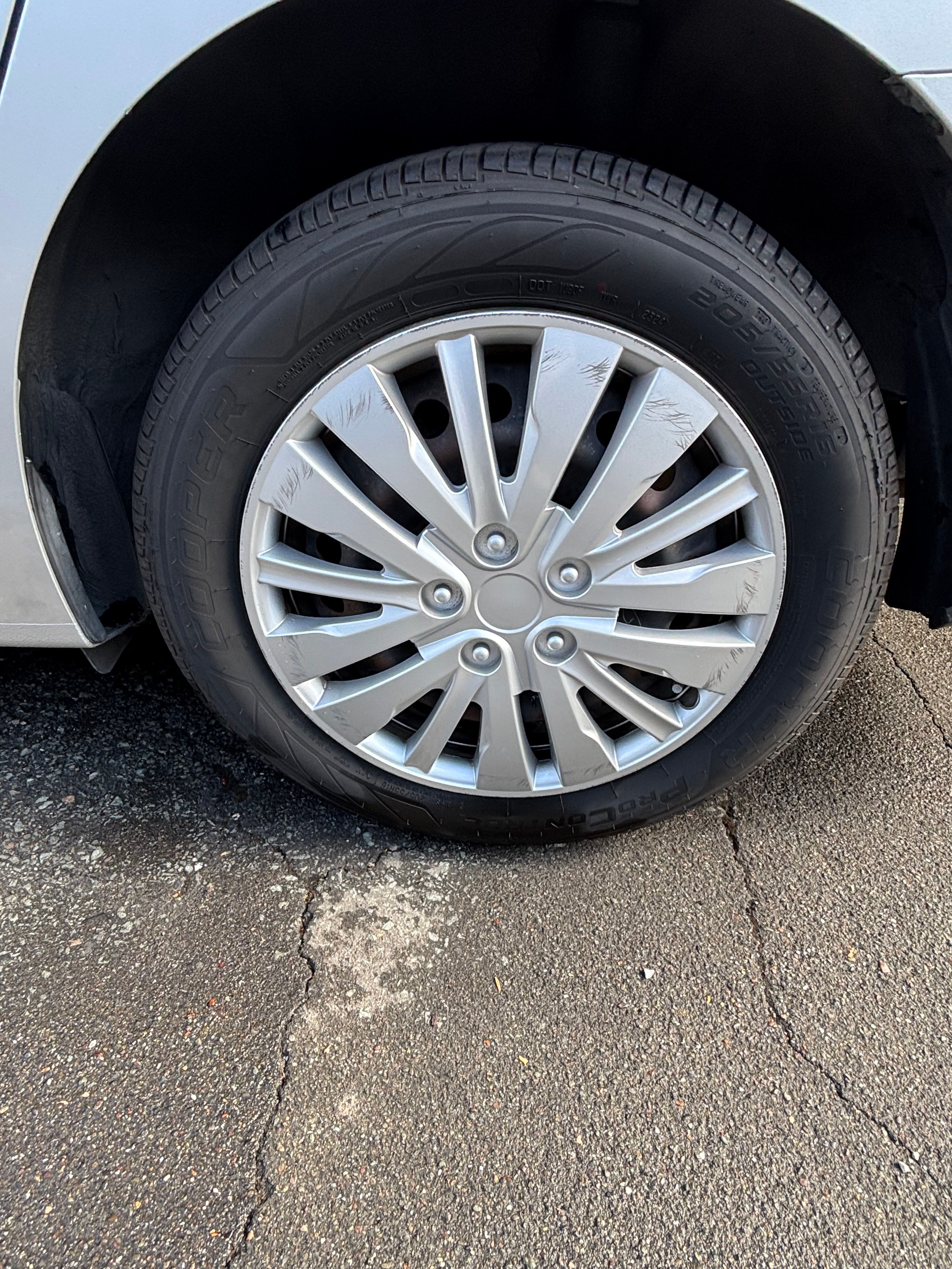 Used 2017 Nissan Sentra SV FWD image 27
