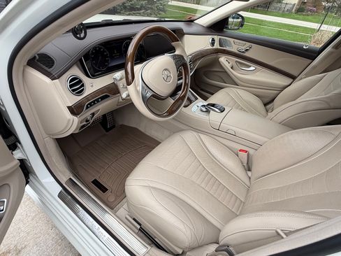 Used 2016 Mercedes-Benz S 550 4MATIC Sedan image 16