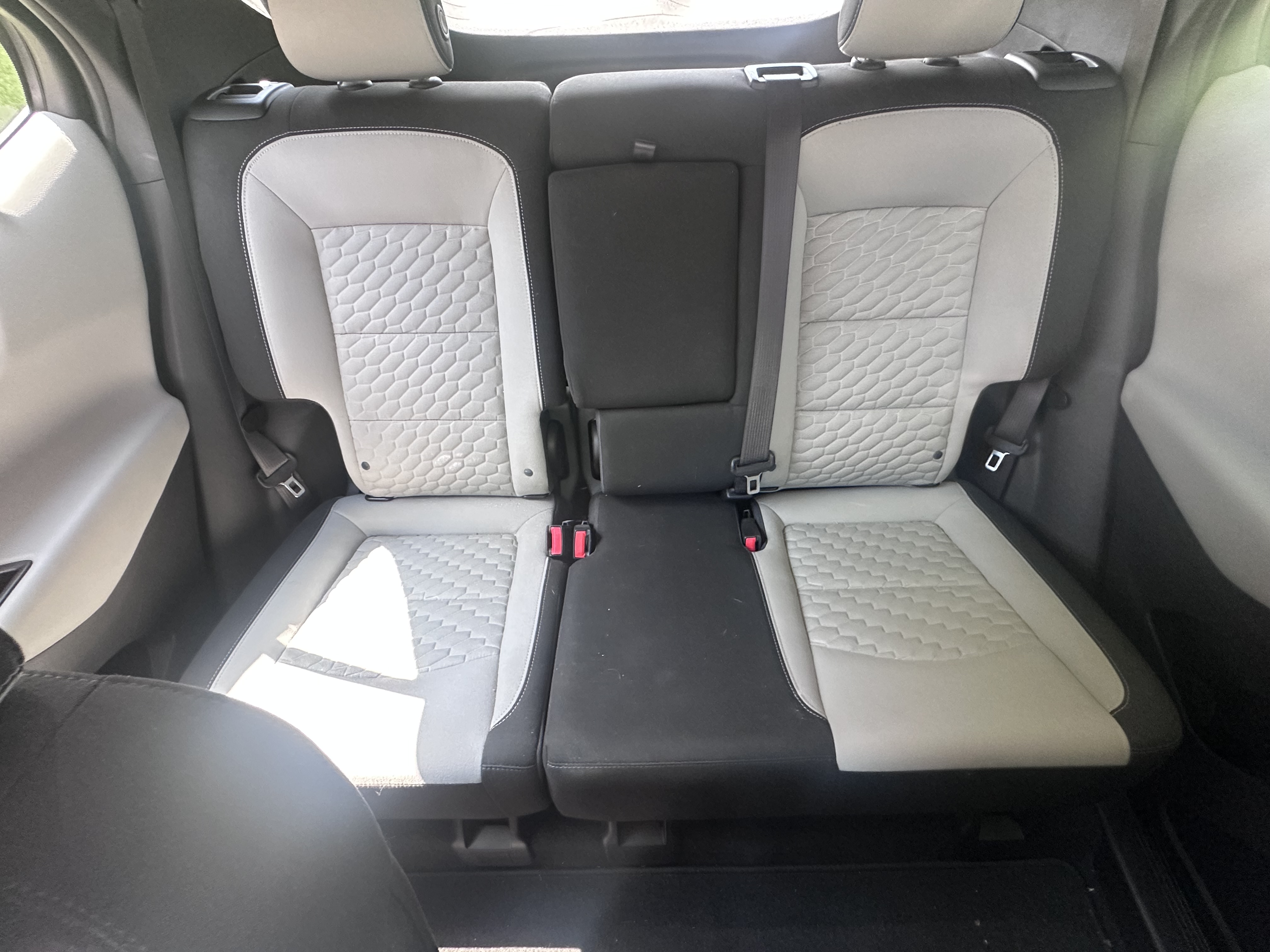 Used 2020 Chevrolet Equinox LS w/ LS Convenience Package FWD image 6