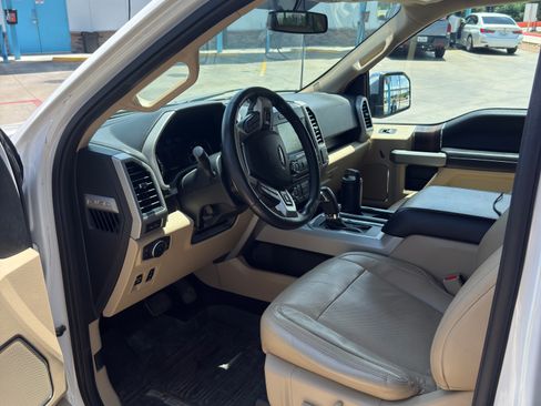 Used 2017 Ford F150 Lariat RWD image 15