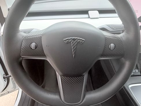 Used 2021 Tesla Model Y Performance AWD/4WD image 19