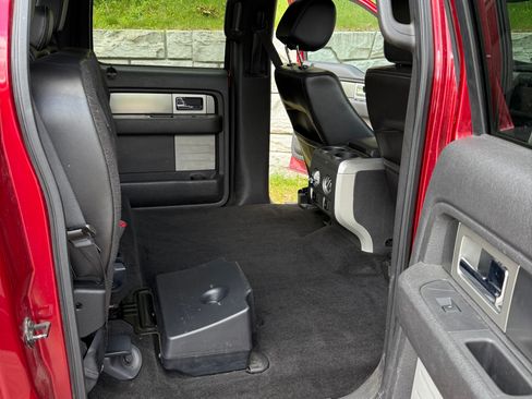 Used 2014 Ford F150 FX4 w/ Equipment Group 402A Luxury AWD/4WD image 24