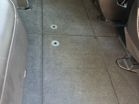 Used 2023 Chrysler Pacifica Touring-L w/ S Appearance Package image 23