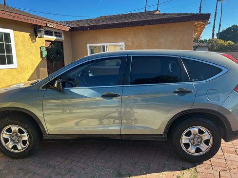 Used 2012 Honda CR-V LX image 1