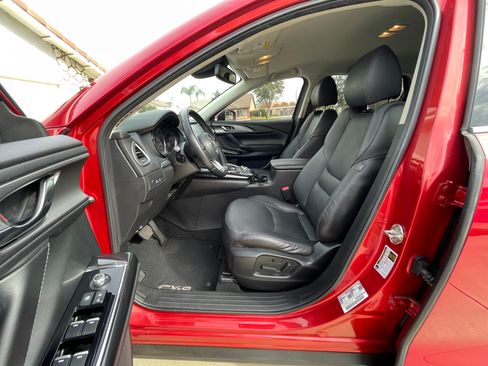 Used 2018 MAZDA CX-9 Touring image 10