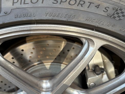 Used 2001 Porsche 911 Carrera 4 image 26