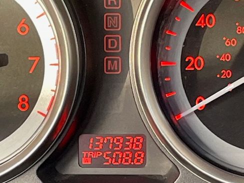 Used 2010 MAZDA CX-9 Grand Touring w/ Moonroof & Bose Audio Pkg image 12