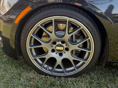 Used 2012 BMW 335i Coupe image 6