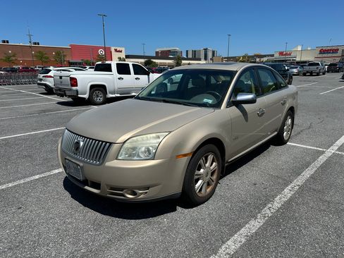 Used 2008 Mercury Sable Premier image 2