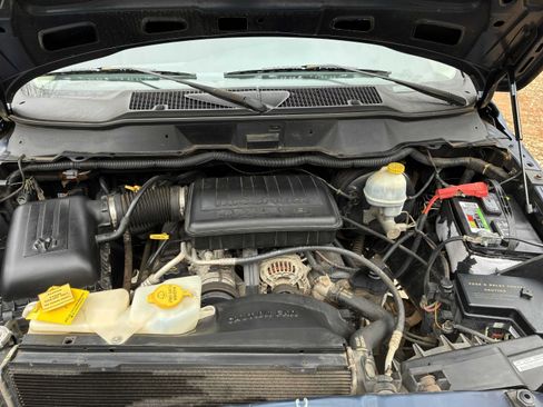 Used 2005 Dodge Ram 1500 Truck ST w/ ST Value Group image 12