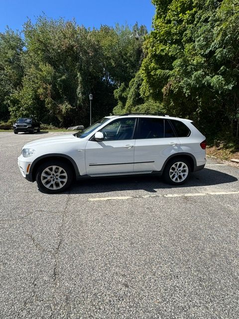 Used 2012 BMW X5 xDrive35i AWD/4WD image 1