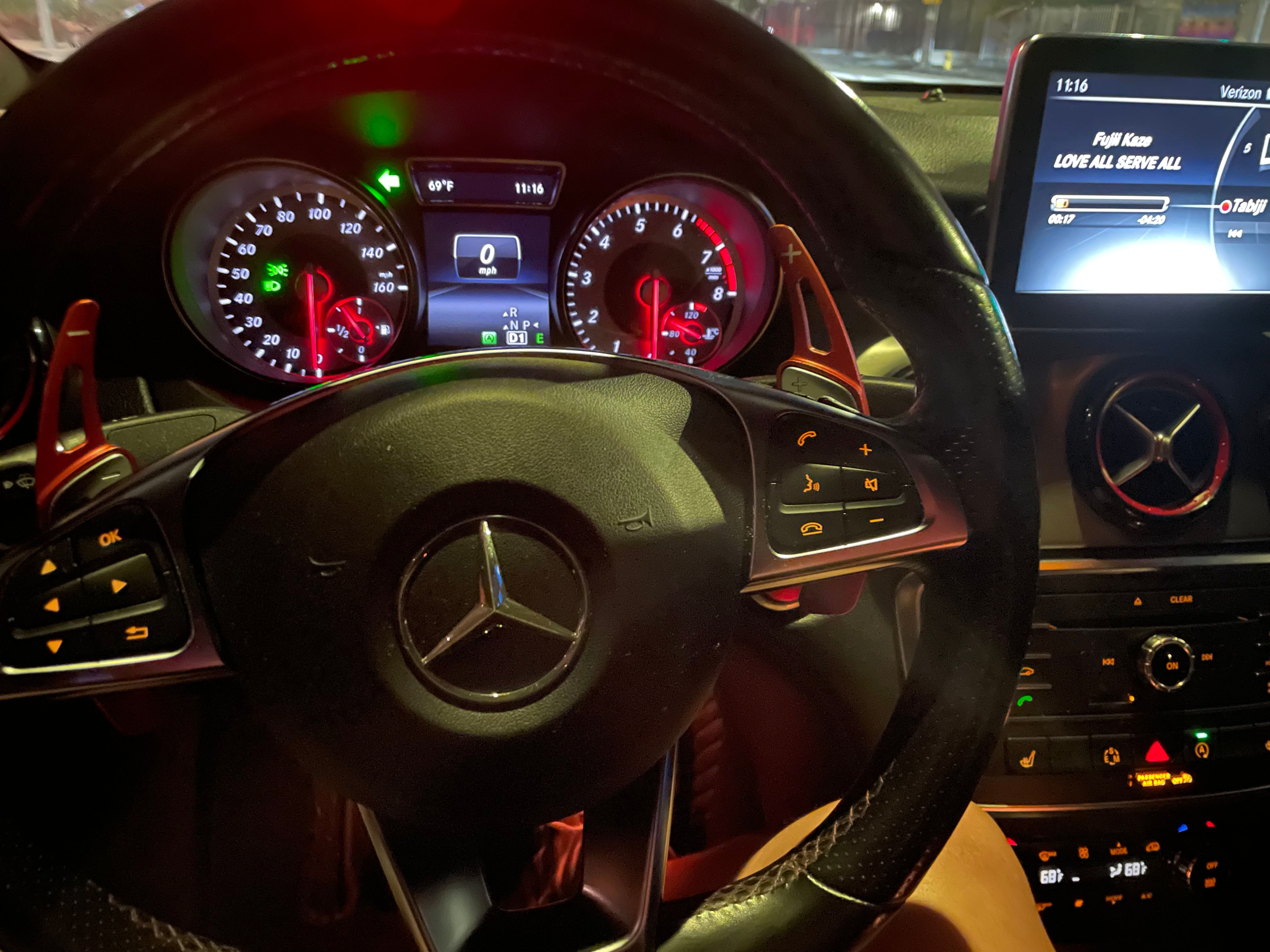 Used 2015 Mercedes-Benz CLA 250 image 6