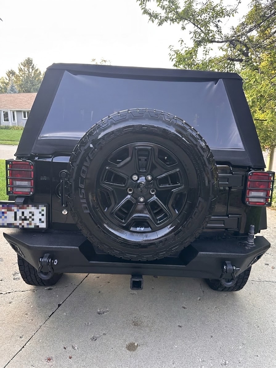 Used 2017 Jeep Wrangler Sport AWD/4WD image 2