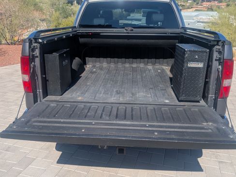 Used 2006 Lincoln Mark LT 4x4 image 10