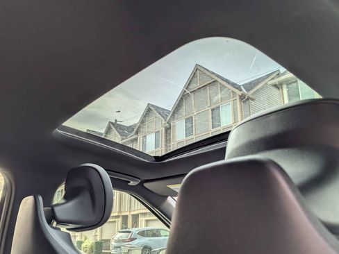 Used 2022 Kia EV6 GT-Line w/ GT-Line Suede Seat Package image 22