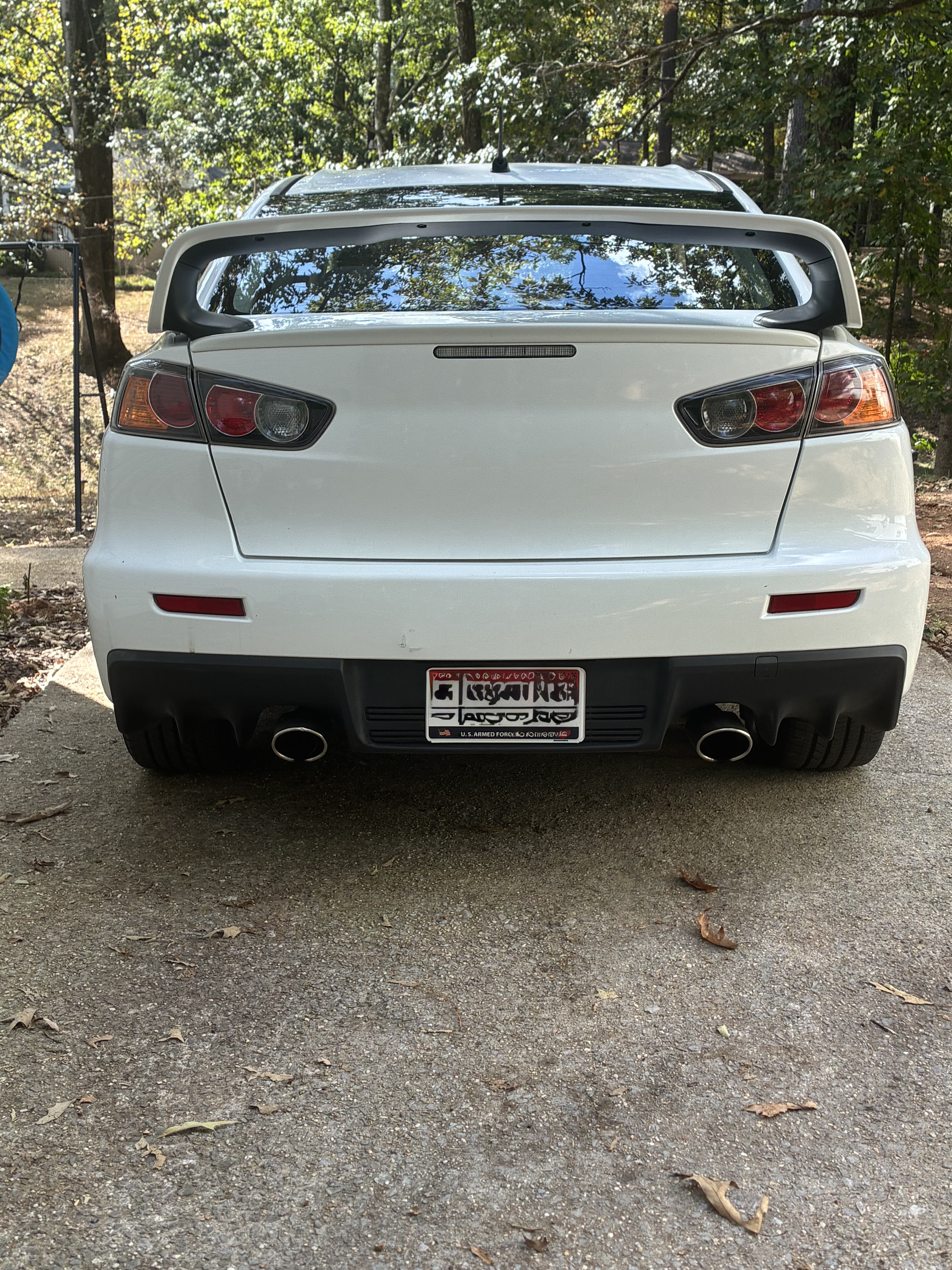 Used 2010 Mitsubishi Lancer Evolution SE AWD/4WD image 17